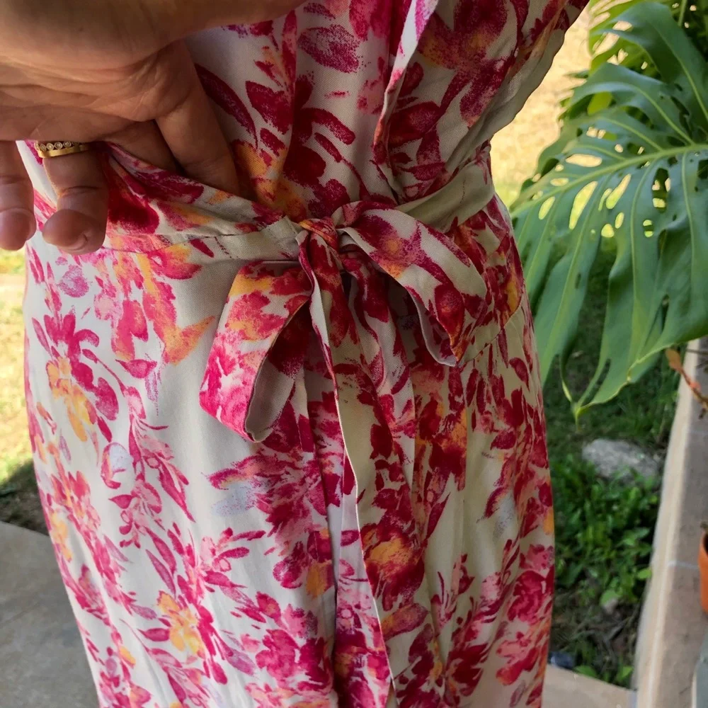 Ella Moss Bohemian Rhapsody Floral Wrap Dress - Size M - Picture 9 of 16